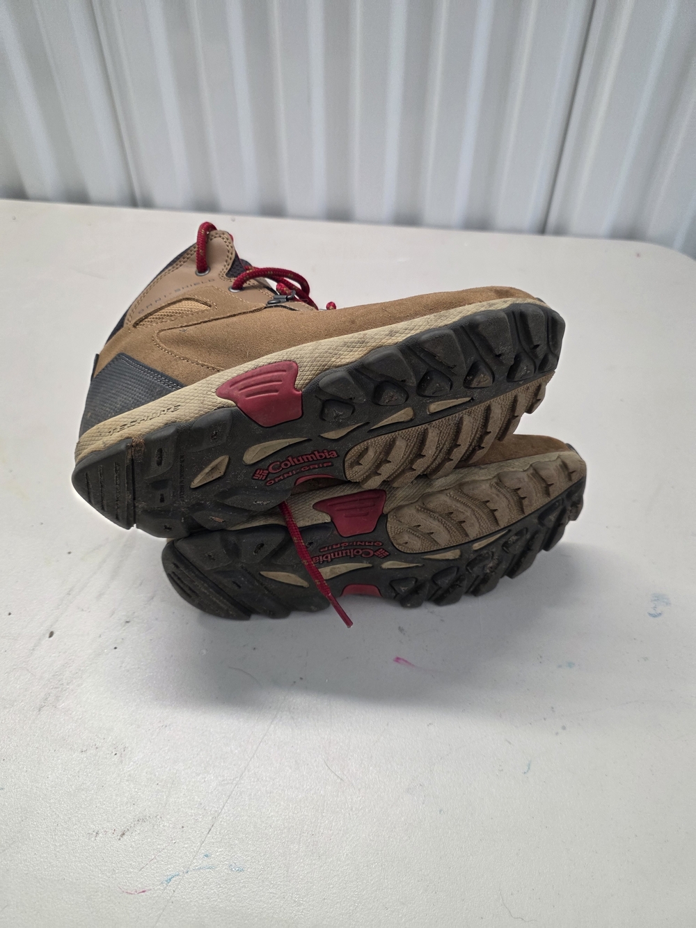 Columbia Boots Youth Size 5 - Picture 5 of 6